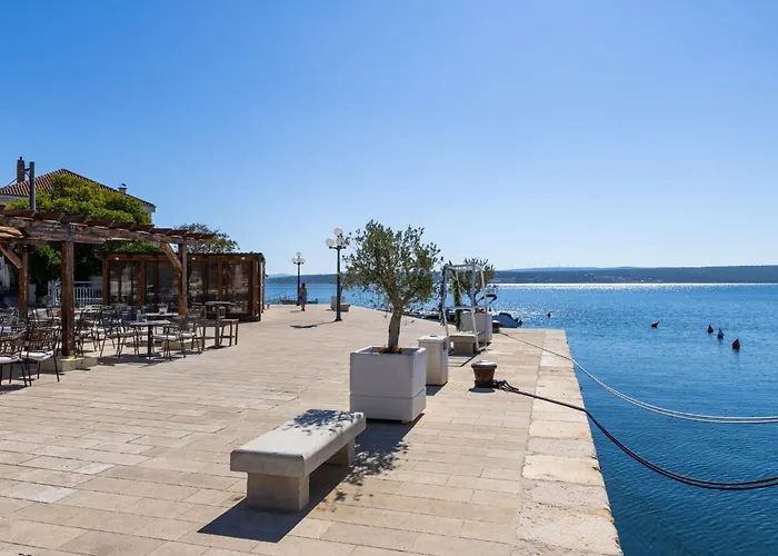 Ivan-1 By Interhome Apartamento Maslenica