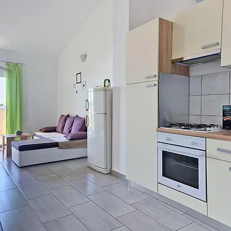 Ivan-1 By Interhome Apartamento