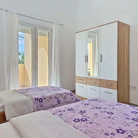 Ivan-1 By Interhome Apartamento Maslenica